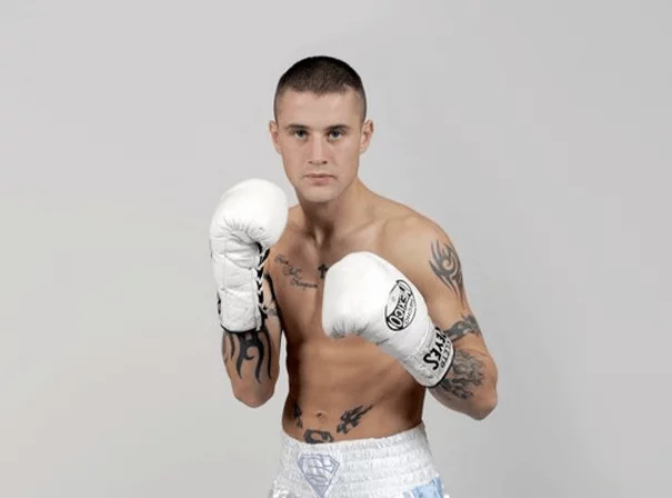 Ricky burns mn2s