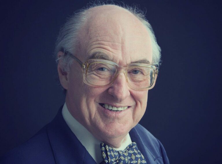Henry Blofeld 1018x755