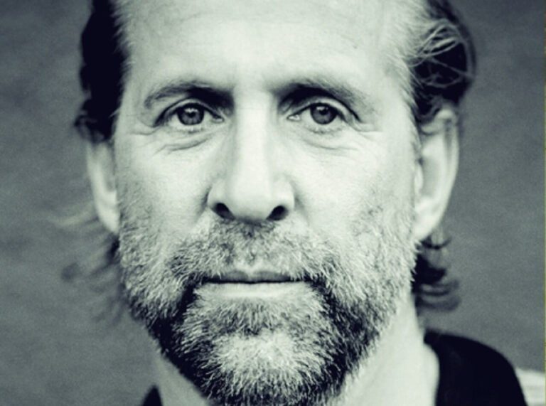 Peter Stormare 002.png effected