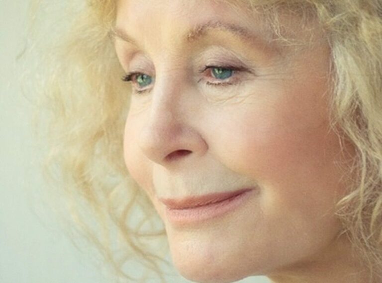 Sarah Miles main.jpeg effected