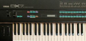 Yamaha DX7 MN2S