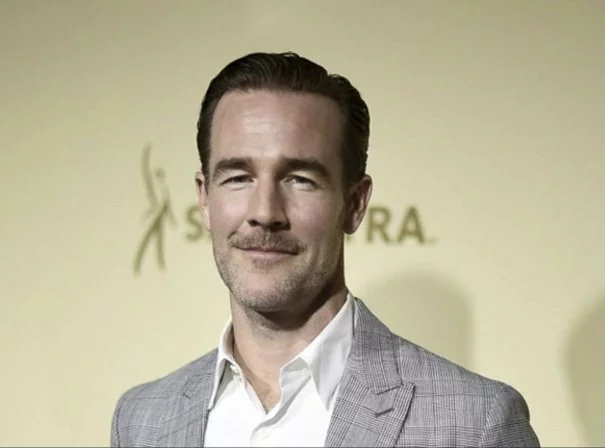 James Van Der Beek MN2S