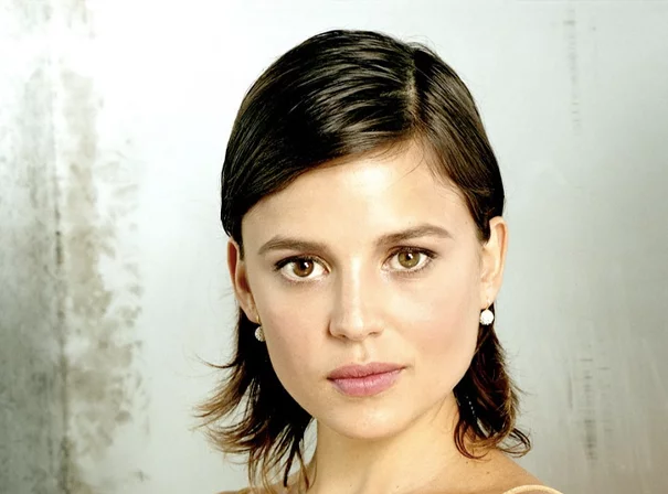 Elena Anaya