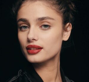 Taylor Hill for Chaos