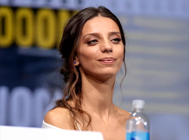 Angela Sarafyan