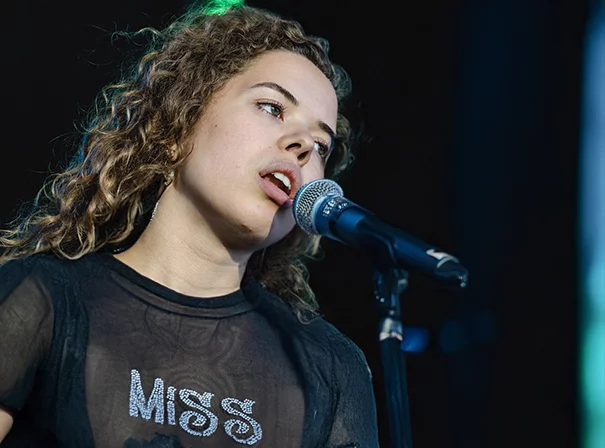 Nilufer Yanya