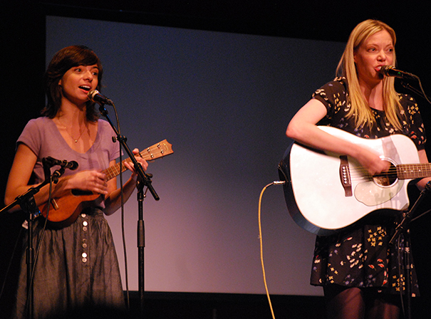 Garfunkel And Oates