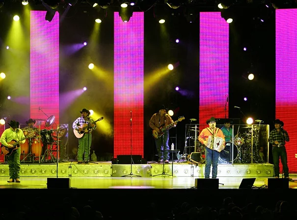 Intocable