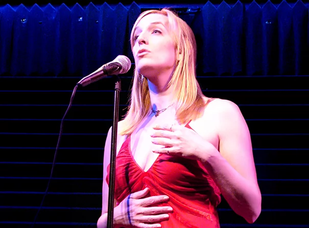 Julia Murney