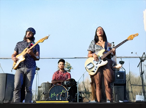 Khruangbin auf der Hauptbühne am Haldern Pop Festival 2019.