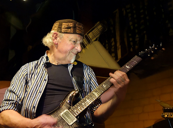 Martin Barre