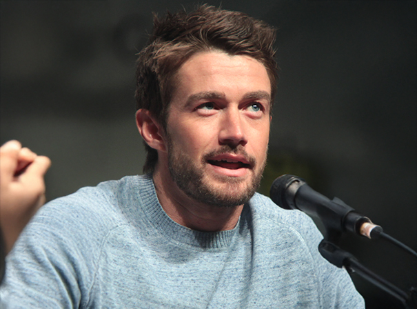Robert Buckley