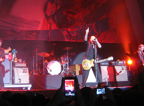 Social Distortion