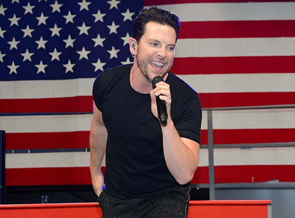 Chris Mann