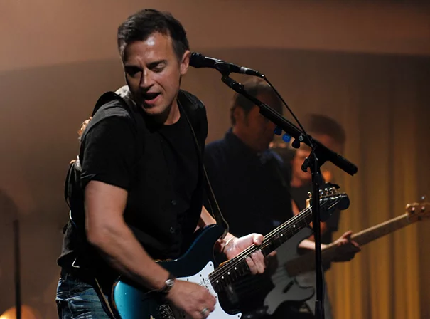 Colin James