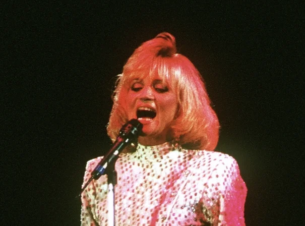 Barbara Mandrell
