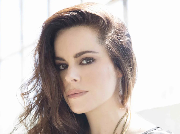 Emily Hampshire