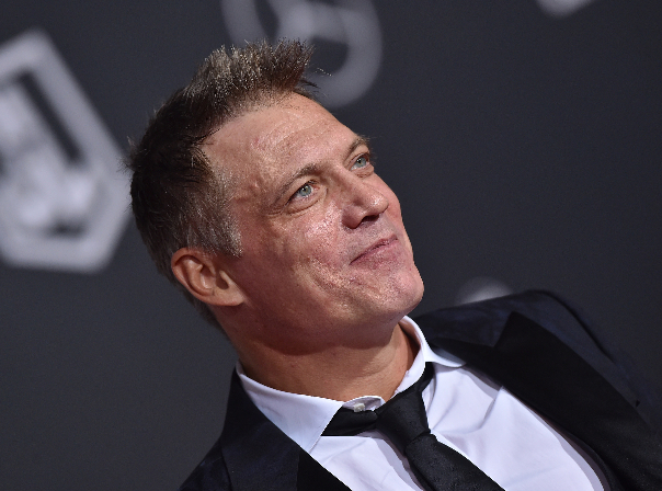 Holt McCallany