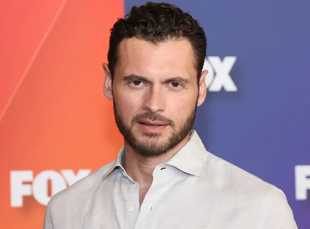Adan Canto