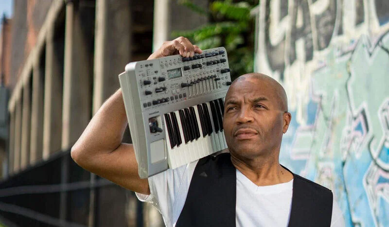 Artist Spotlight: Santonio Echols