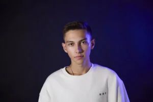 GUNIN Makes His Debut with Festival-Fuelled Single “The Night”
