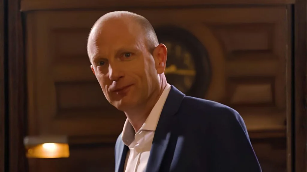 Google Pixel Brings Together Football’s Greatest Voices such as Peter Drury to Celebrate Arsenal’s Title Run