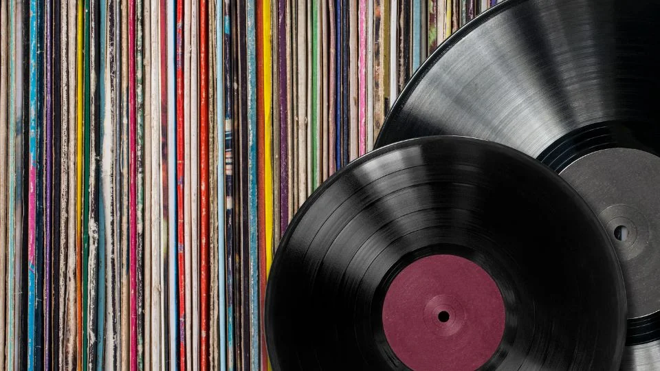 Independent Doesn’t Mean Alone: Why Growing Labels Are Choosing Service Partners Over DIY Platforms