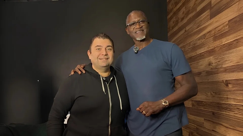 Dominique Wilkins Joins Joe Hollywood’s WhatNot Show for Sports Memorabilia Livestream