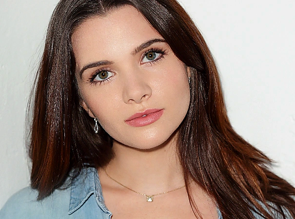 katie stevens