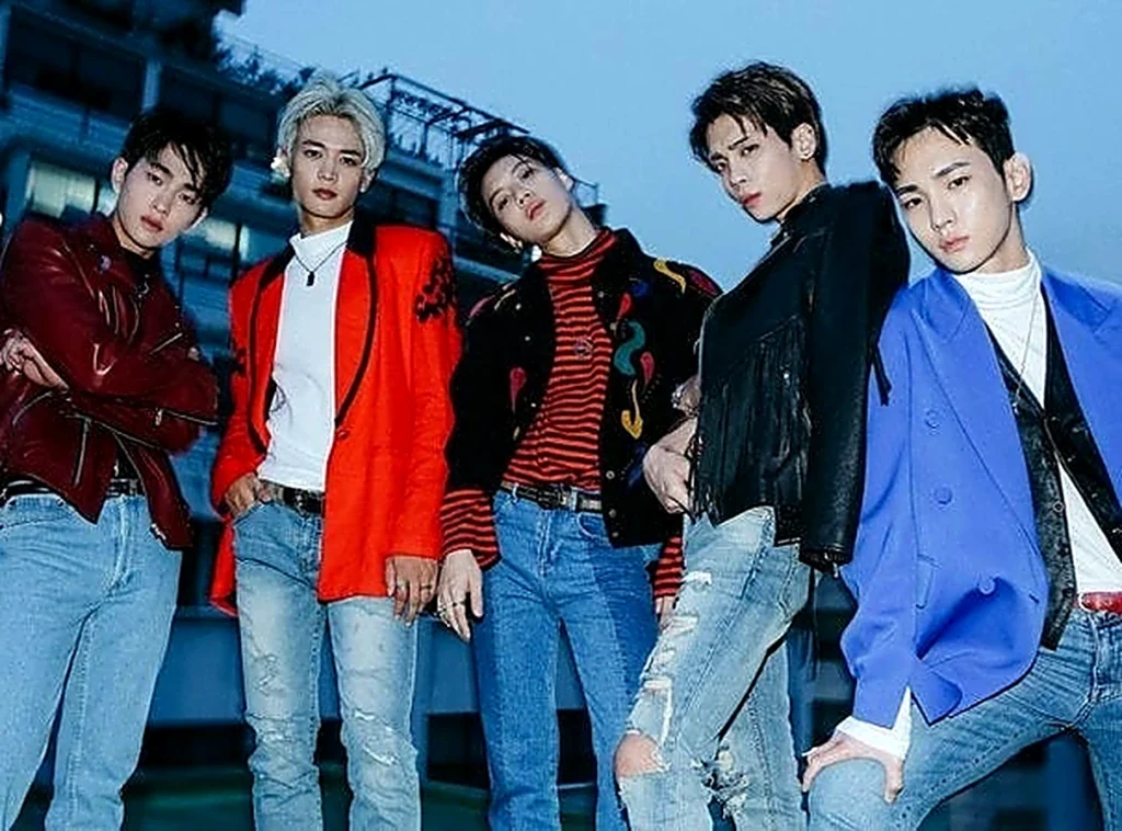 SHINee
