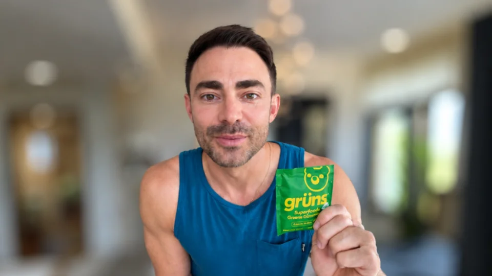 Jonathan Bennett Brings Playful Star Power to Grüns Daily Nutrition Campaign