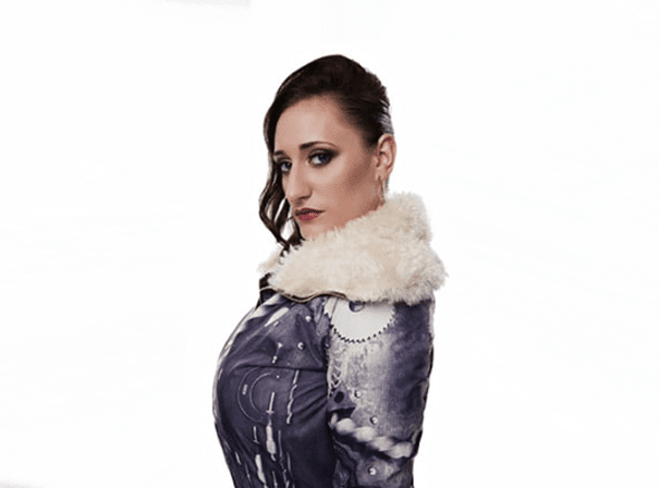 Lauren Socha MN2S1