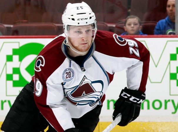 Nathan MacKinnon MN2S