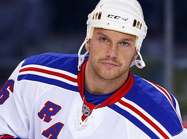 Sean Avery MN2S 1
