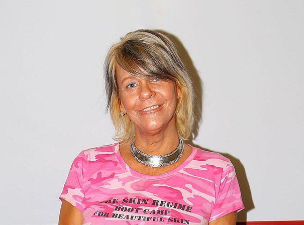 Tan Mom MN2S
