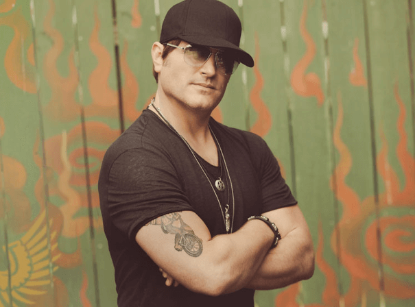 Jerrod Niemann 