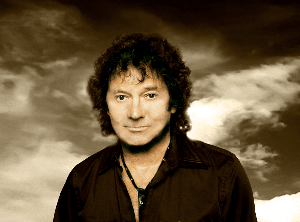Mickey Thomas