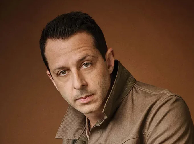 Jeremy Strong