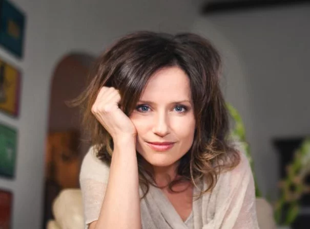 Jean Louisa Kelly