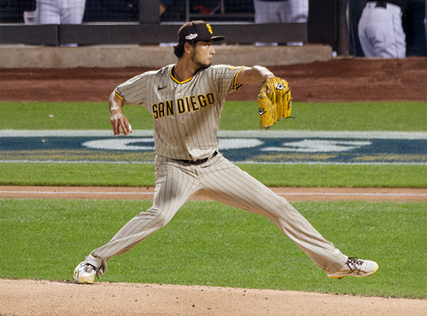 Yu Darvish pitching