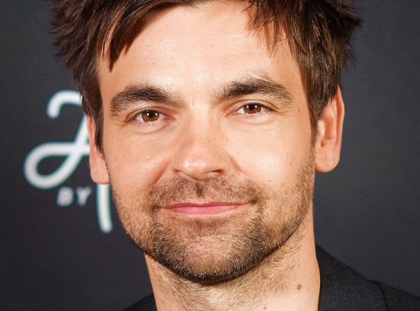 Drew Tarver