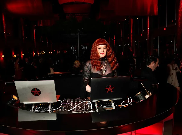 Ana Matronic