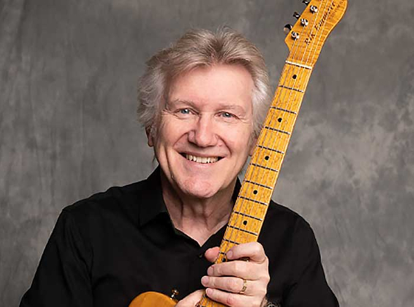 Rik Emmett