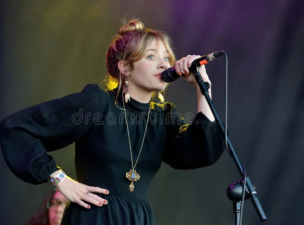 Alexandra Savior