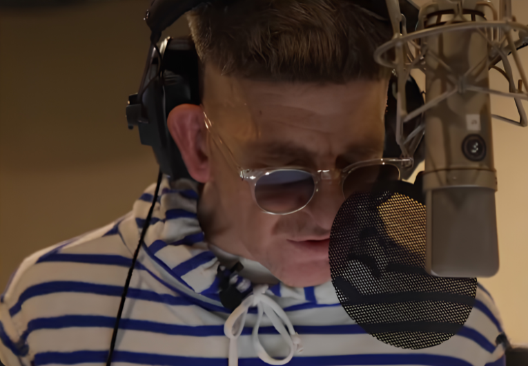Record It or License It: The Two Smartest Ways to Put a Famous Voice in Your Ad