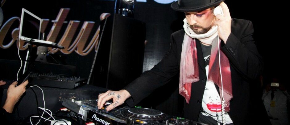 Corporate DJ 2 - Booking Agent